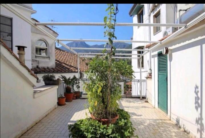 Bb Al Centro Di Vietri Apartment ภายนอก รูปภาพ