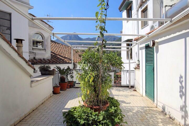 Bb Al Centro Di Vietri Apartment ภายนอก รูปภาพ