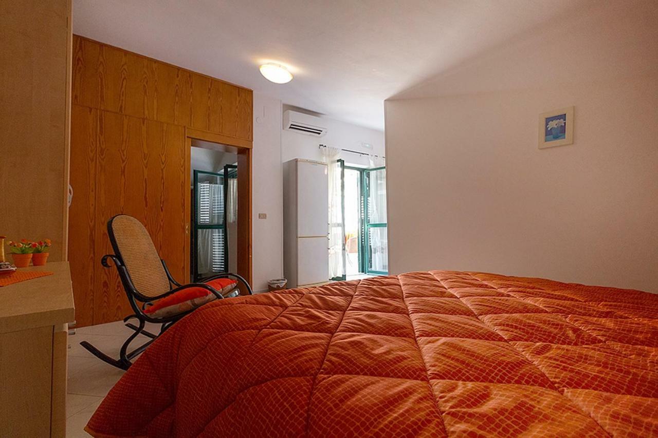 Bb Al Centro Di Vietri Apartment ภายนอก รูปภาพ